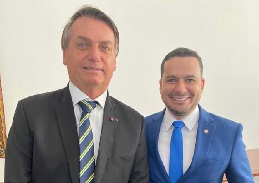 Alberto Neto deixa Republicanos de Silas e vai abraçar Bolsonaro no PL