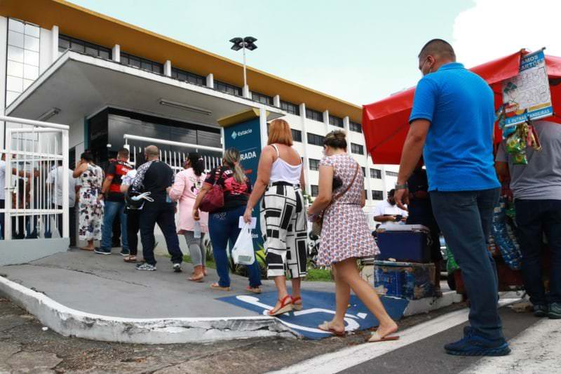 Mais de 10 mil candidatos faltam às provas do concurso público da SSP em Manaus