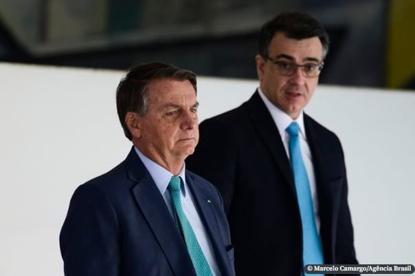 Ministro reafirma que Brasil não escolherá lado entre Rússia e Ucrânia: 'estamos do lado da paz'