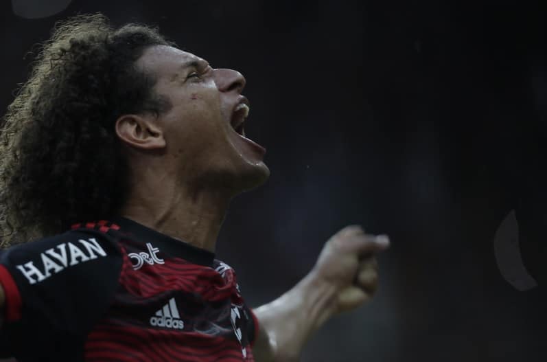 Flamengo elimina o Vasco e torcida canta no Maraca: 'vai jogar a Série B'