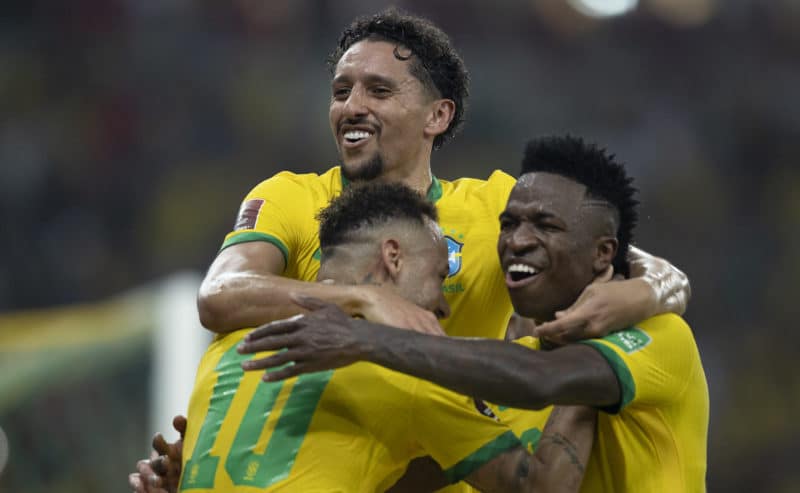 Com vaga garantida, Brasil enfrenta a Bolívia em último jogo das Eliminatórias da Copa