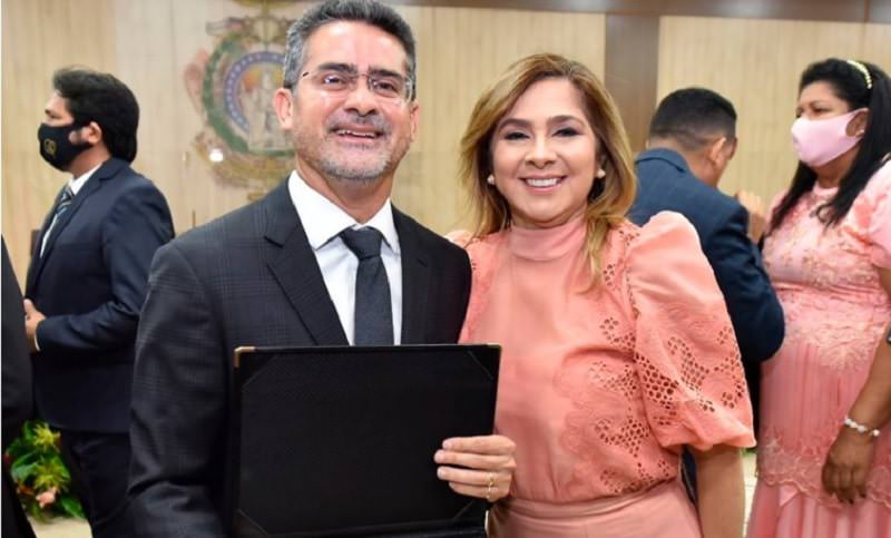 Vereadores vão homenagear secretária Dulce Almeida, irmã do prefeito David Almeida