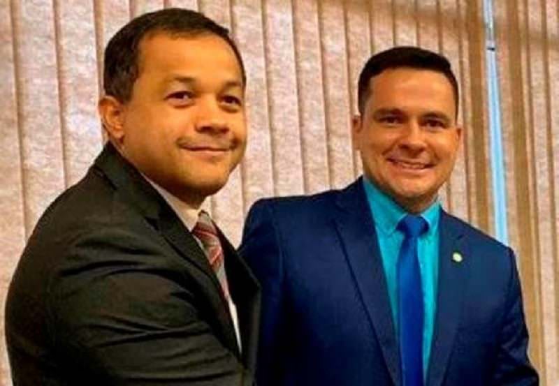 Alberto Neto e Delegado Pablo não participam de reunião sobre IPI na casa do senador Omar