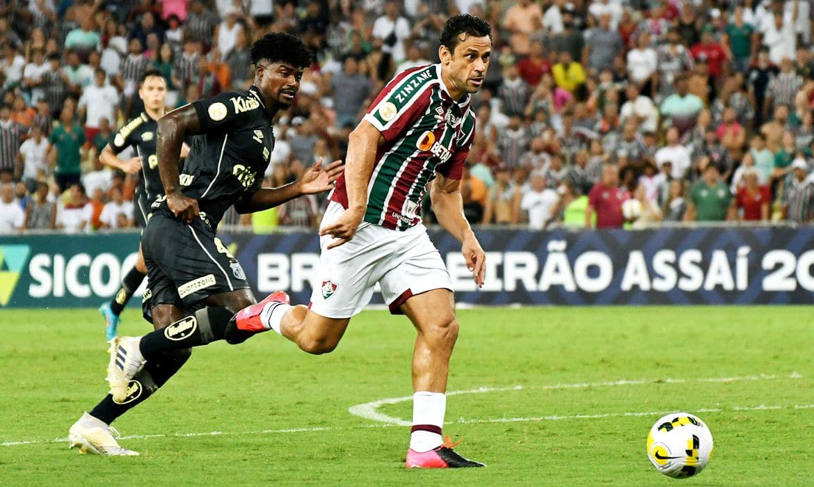 Fluminense e Santos ficam no zero na estreia do Brasileirão