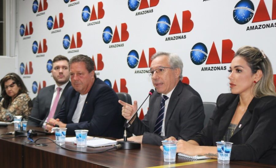 OAB-AM reúne com representantes da indústria para tratar medidas contra a redução do IPI