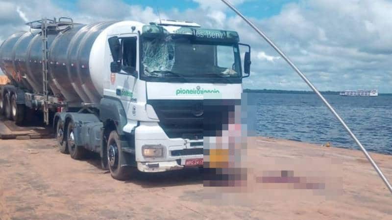 Trabalhador morre após ser prensado entre carretas em porto de Manaus