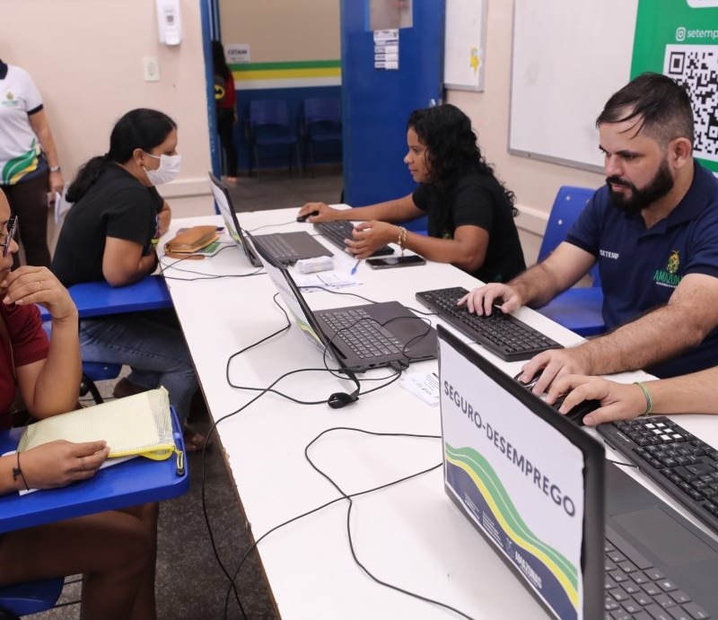 Sine Amazonas realiza mais de 200 atendimentos neste sábado