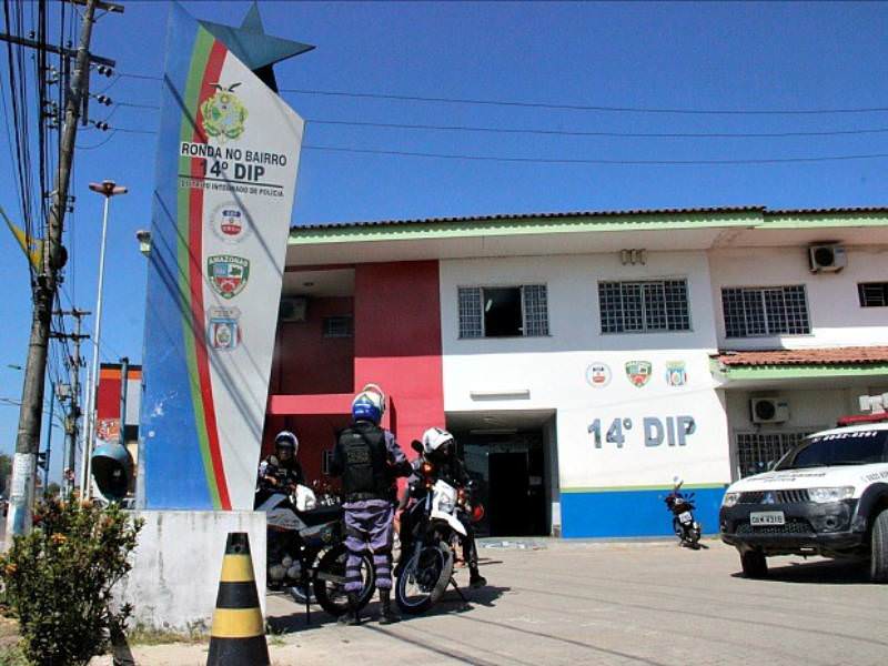 Patroa mata babá após descobrir que ela tinha caso com seu marido em Manaus
