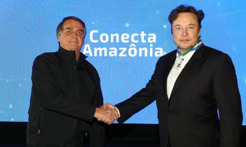Elon Musk encontra Bolsonaro e anuncia projeto para monitorar a Amazônia: 'sopro de esperança'