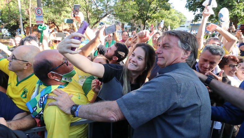 Durante Marcha para Jesus, Bolsonaro volta a dizer que ‘só Deus’ o tira da Presidência