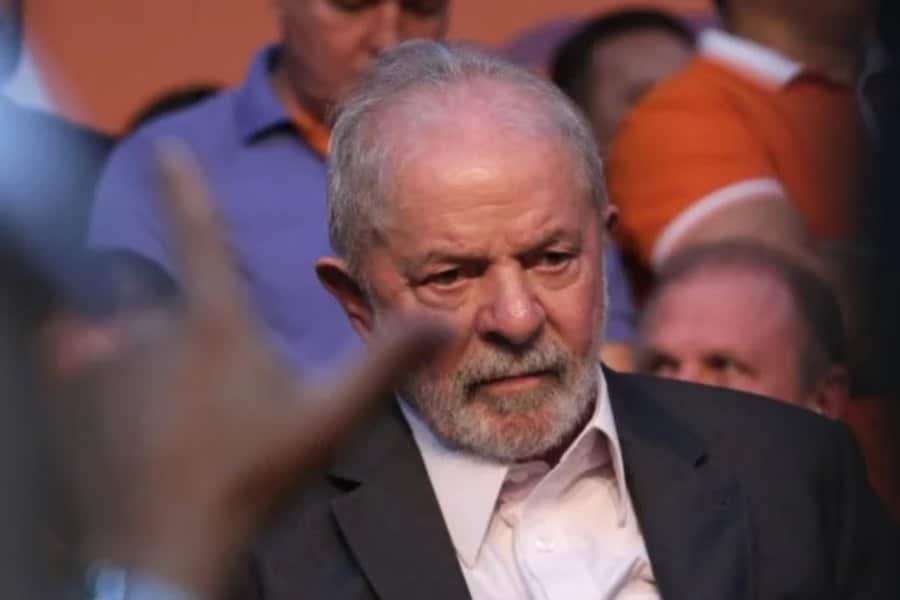 Lula proporá fim de escolas militarizadas e “resgate” de Paulo Freire