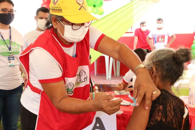 Amazonas atualiza para 7.091.143 doses aplicadas de vacina contra Covid até esta quinta-feira