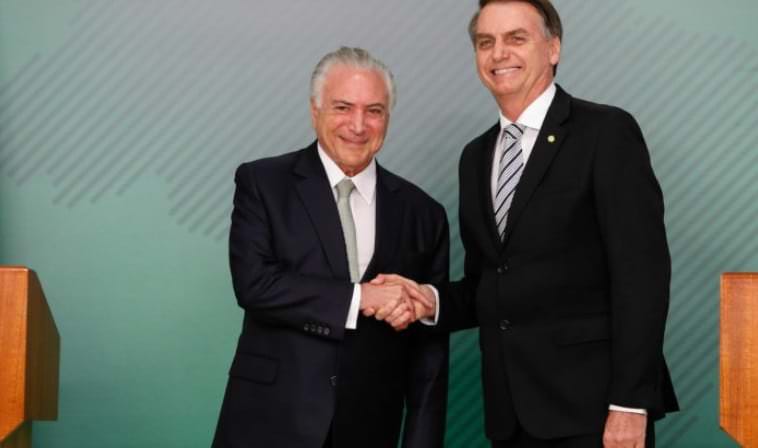 Temer rebate e se irrita com Bolsonaro: ‘serei candidato a defender a pacificação do Brasil’