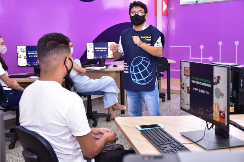 Governo do AM apresenta cursos oferecidos pelo Cetam na ExpoAmazônia Bio&TIC
