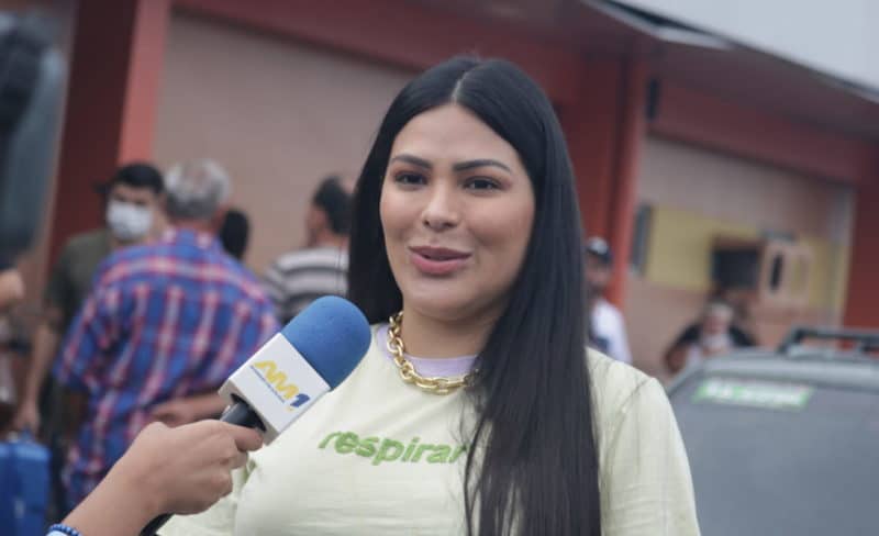 Mayra Dias reúne celebridades no Festival de Parintins