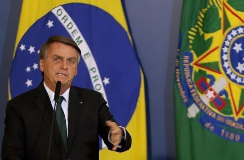 Bolsonaro se reaproxima de antigos aliados em campanha pela reeleição