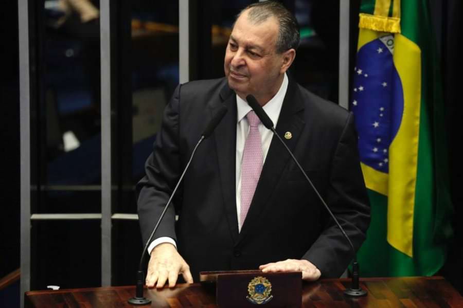 Omar diz que propostas de Bolsonaro para reduzir impostos ‘na maioria das vezes só beneficia empresários’