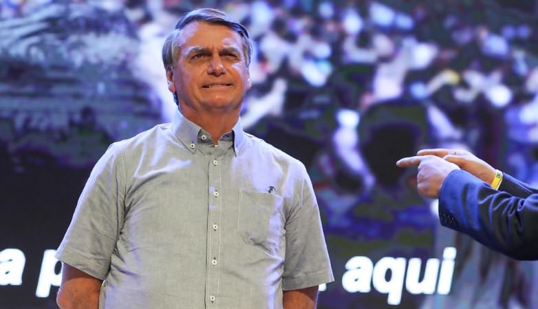 Bolsonaro diz que não houve crianças internadas na UTI por Covid: 'não tivemos notícia'