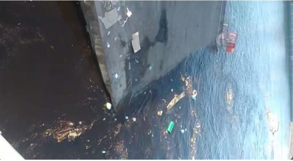 Vídeo: estrutura no Porto de Manaus afunda e autoridades falam em 'sabotagem'