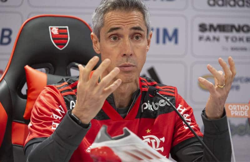 Após derrota para Bragantino, diretoria do Flamengo define demissão de Paulo Sousa