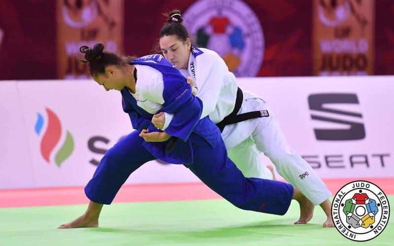 Ippon relâmpago dá bronze a Mayra Aguiar no Grand Slam de Budapeste 