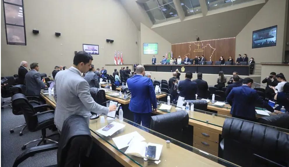 Deputados do AM votam LDO com orçamento de R$ 26,7 bilhões nesta quarta