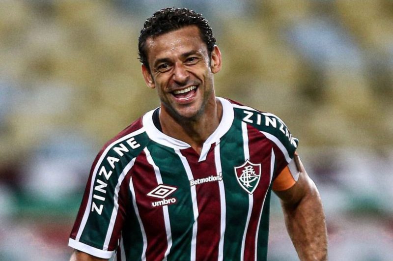 Fred se despede do futebol em último jogo pelo Fluminense no Maracanã