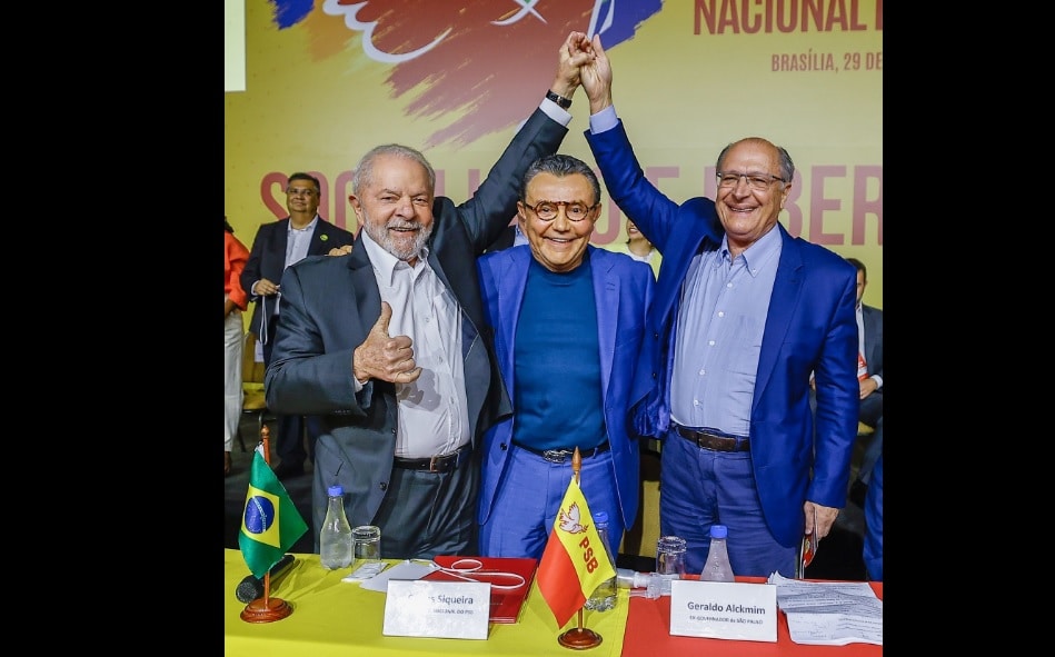 Alckmin é oficializado vice de Lula