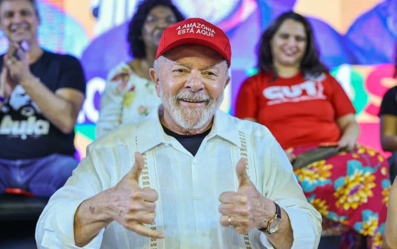 No mundo, boletins de urna apontam vitória de Lula na Austrália e Nova Zelândia