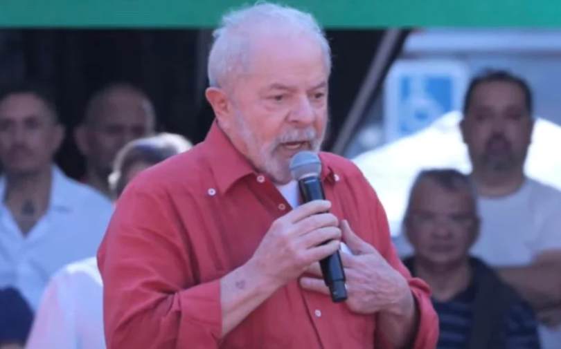 ‘Estão tentando fazer das eleições uma guerra’, afirma Lula
