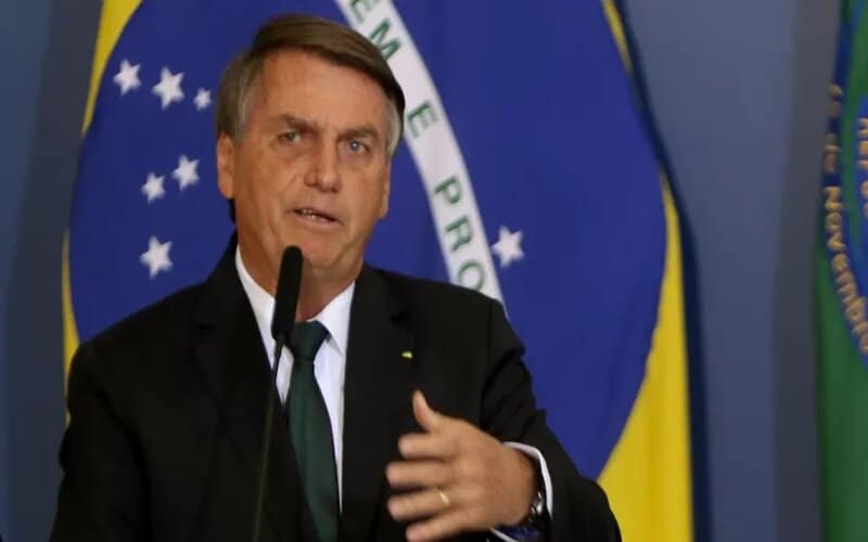 Bolsonaro indica que prefere discursar de improviso em convenção: assista