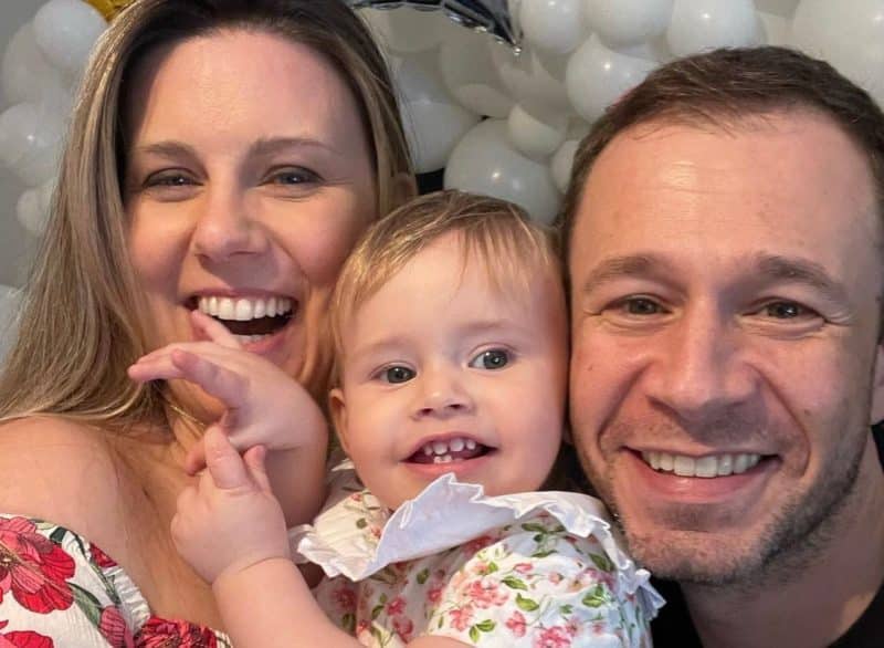 Tiago Leifert diz que filha morreria se família não tivesse descoberto câncer raro: ‘foi sorte’
