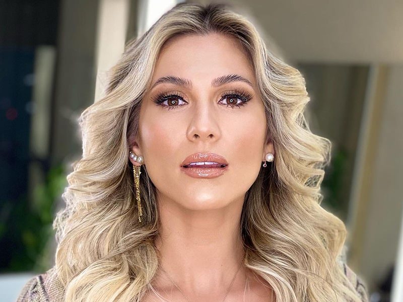 Lívia Andrade é a nova contratada da Globo