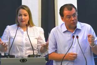 Carol Braz encurrala Braga sobre reajuste de policiais: 'foram oito anos sem aumento no seu governo'