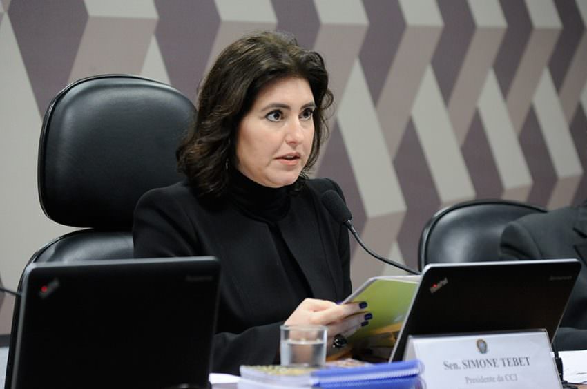 Tebet defende 'revogaço' de decretos sobre armas e firma compromisso por inovação