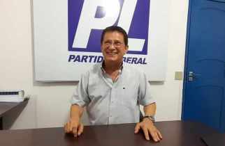 Presidente do PL no AM se manifesta com atraso de 24 horas após prisão domiciliar de Bolsonaro