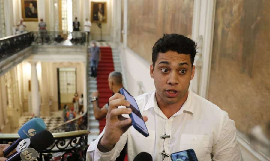 Acusado de fazer sexo com menores, Gabriel Monteiro diz em aúdio: 'gosto muito de novinhas'