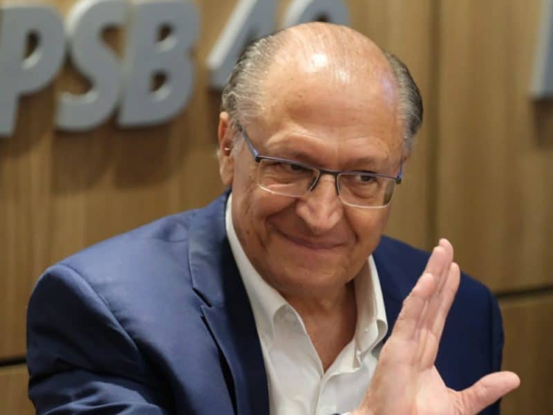 Alckmin diz que é 'inaceitável' duvidar de urna eletrônica em 'pleno século XXI' (2)