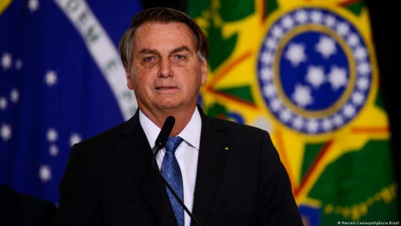 Bolsonaro desiste de ir ao debate da Band, afirma colunista