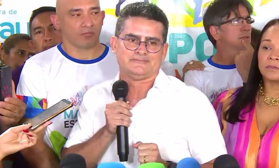 ‘Não posso concordar com um governo de burros’, diz David Almeida em crítica a Bolsonaro