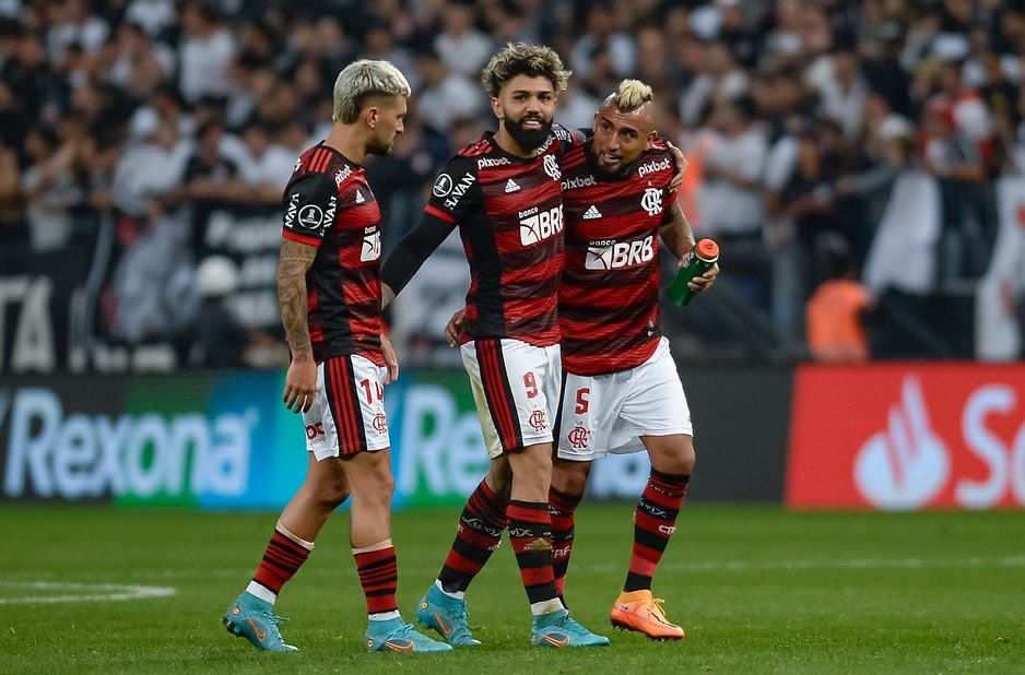 Com Dorival Júnior, Flamengo volta a dominar adversários e a mirar títulos