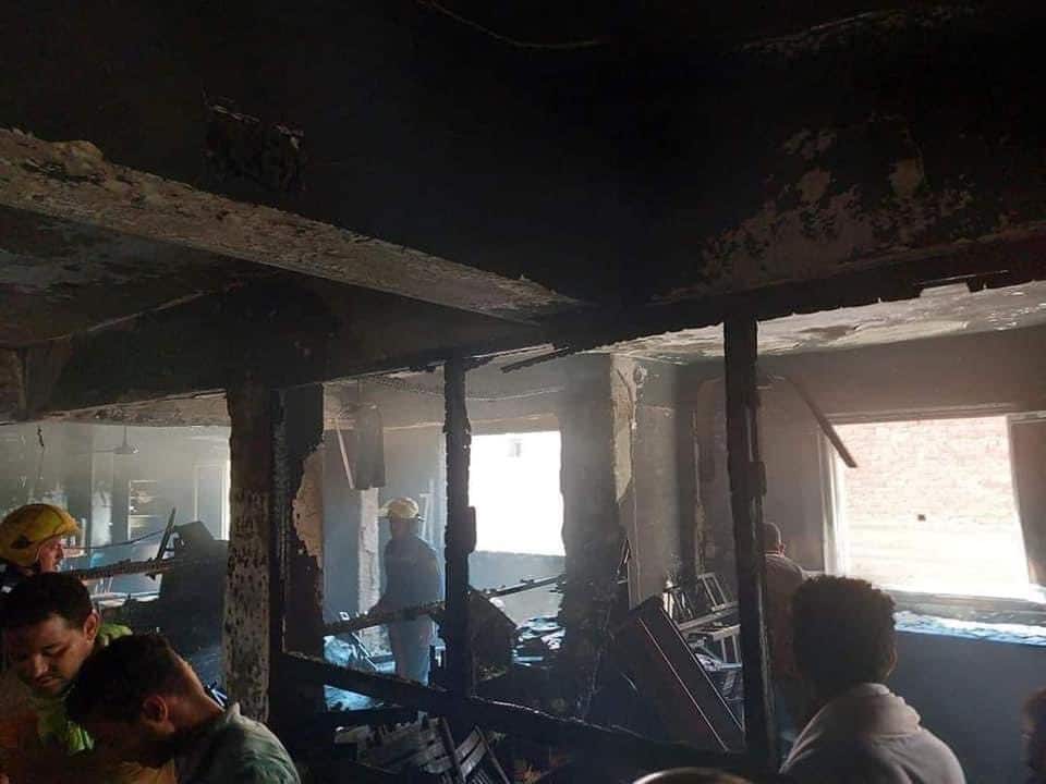 Vídeo: incêndio e explosão em igreja no Egito mata 40 pessoas e deixa feridos