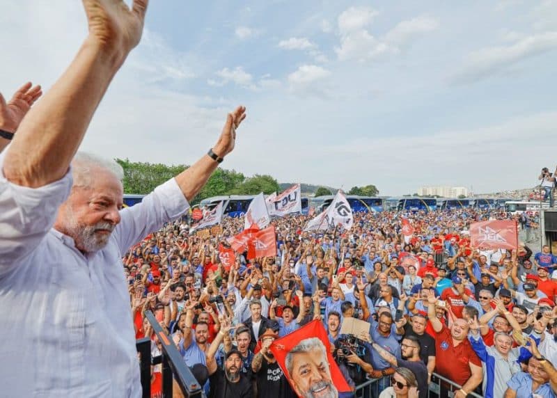 Lula antecipa viagem a Manaus de setembro para agosto