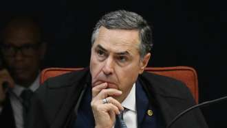 Após vetar lei, Barroso diz que está 'empenhado' em manter o piso salarial da enfermagem