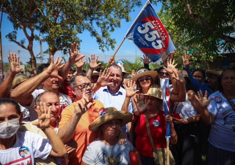 Na última semana para a eleição, senador Omar amplia liderança de todas as pesquisas