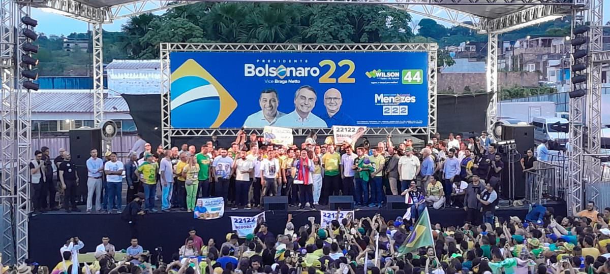 Em Manaus, Bolsonaro volta a atacar Lula: 'bandido de 9 dedos'