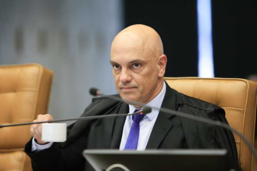 Moraes suspende porte de armas em Brasília até 2 de janeiro