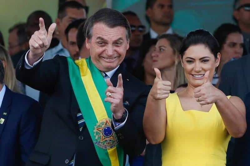 Bolsonaro volta a defender flexibilização de armas no Brasil: ‘resolverei após as eleições’
