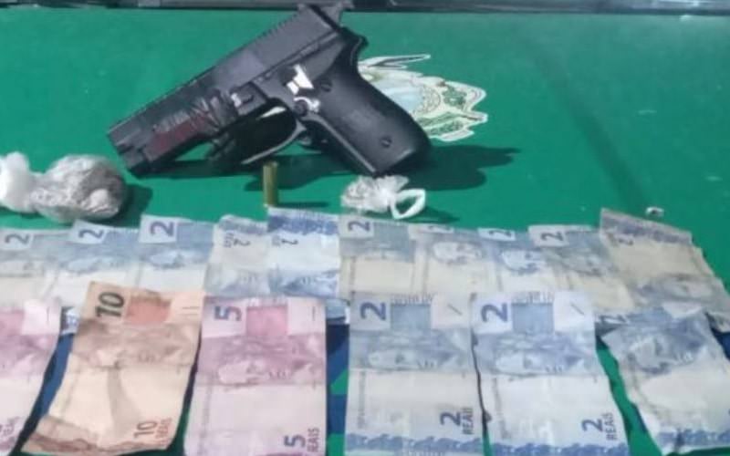 Com arma falsa, homem morre após tentar intimidar policiais