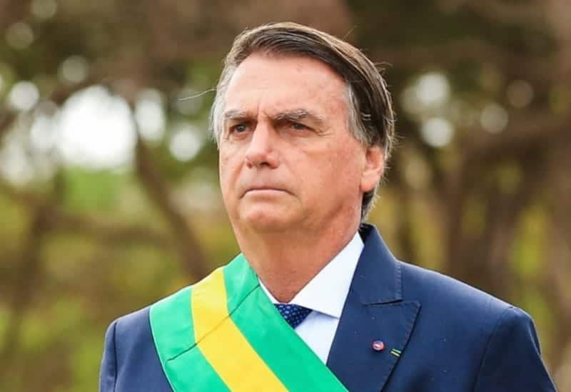 Bolsonaro espera receber 70 milhões de votos no segundo turno